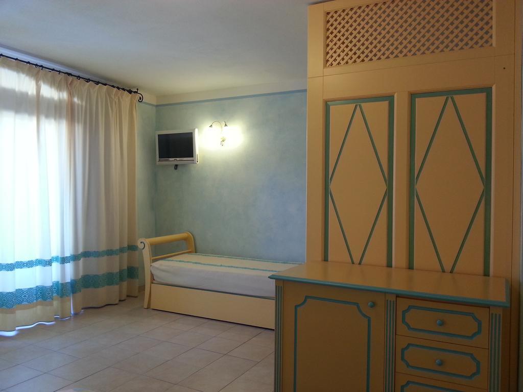 Riva Azzurra Aparthotel Cannigione