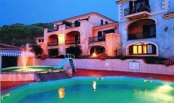 Apartahotel Riva Azzurra 3*